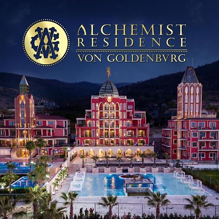 Alchemist Residence Von Goldenburg Belashtitsa Екстер'єр фото