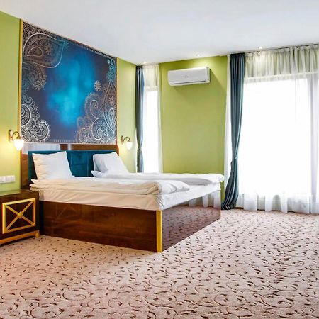 Alchemist Residence Von Goldenburg Belashtitsa Екстер'єр фото