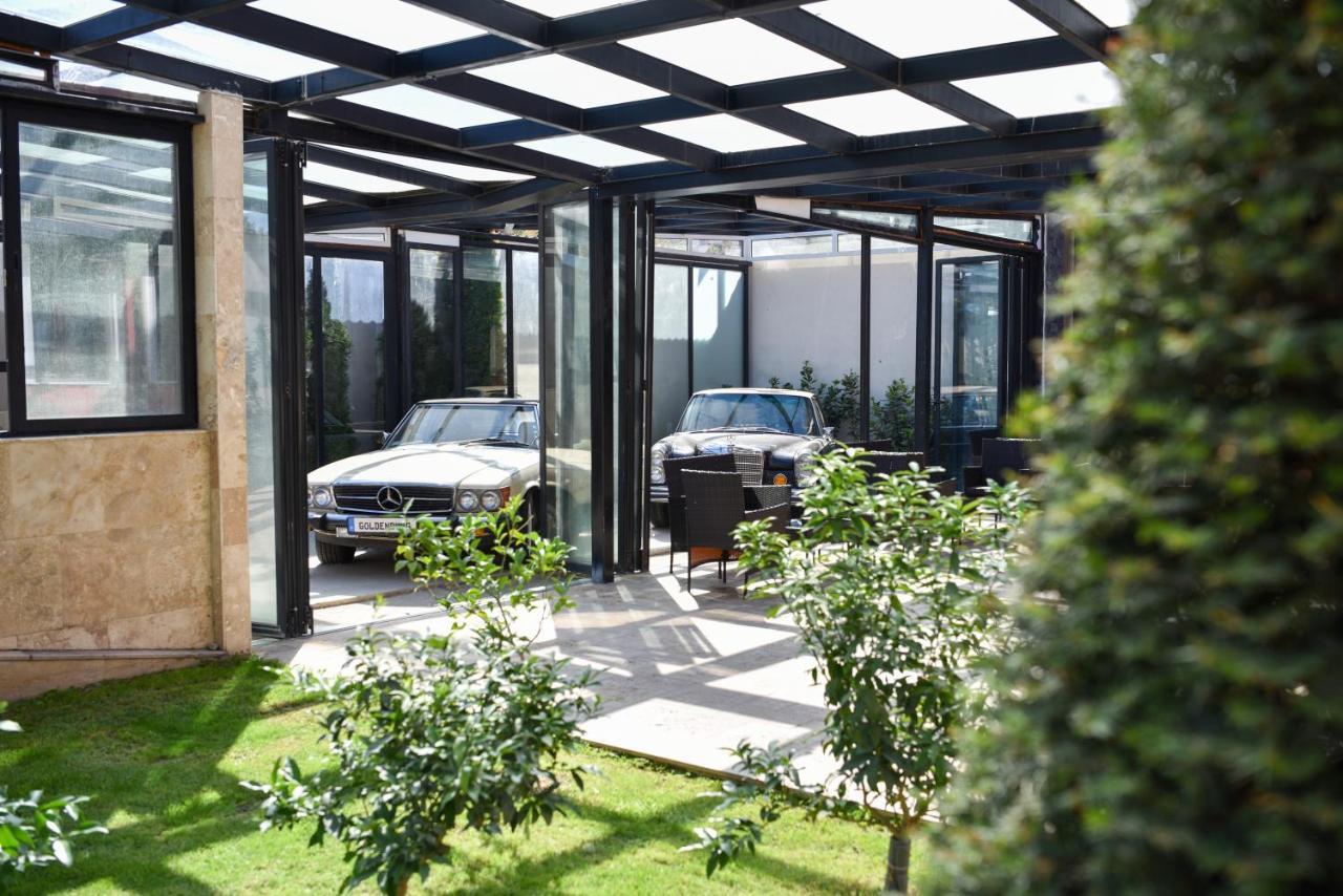 Alchemist Residence Von Goldenburg Belashtitsa Екстер'єр фото