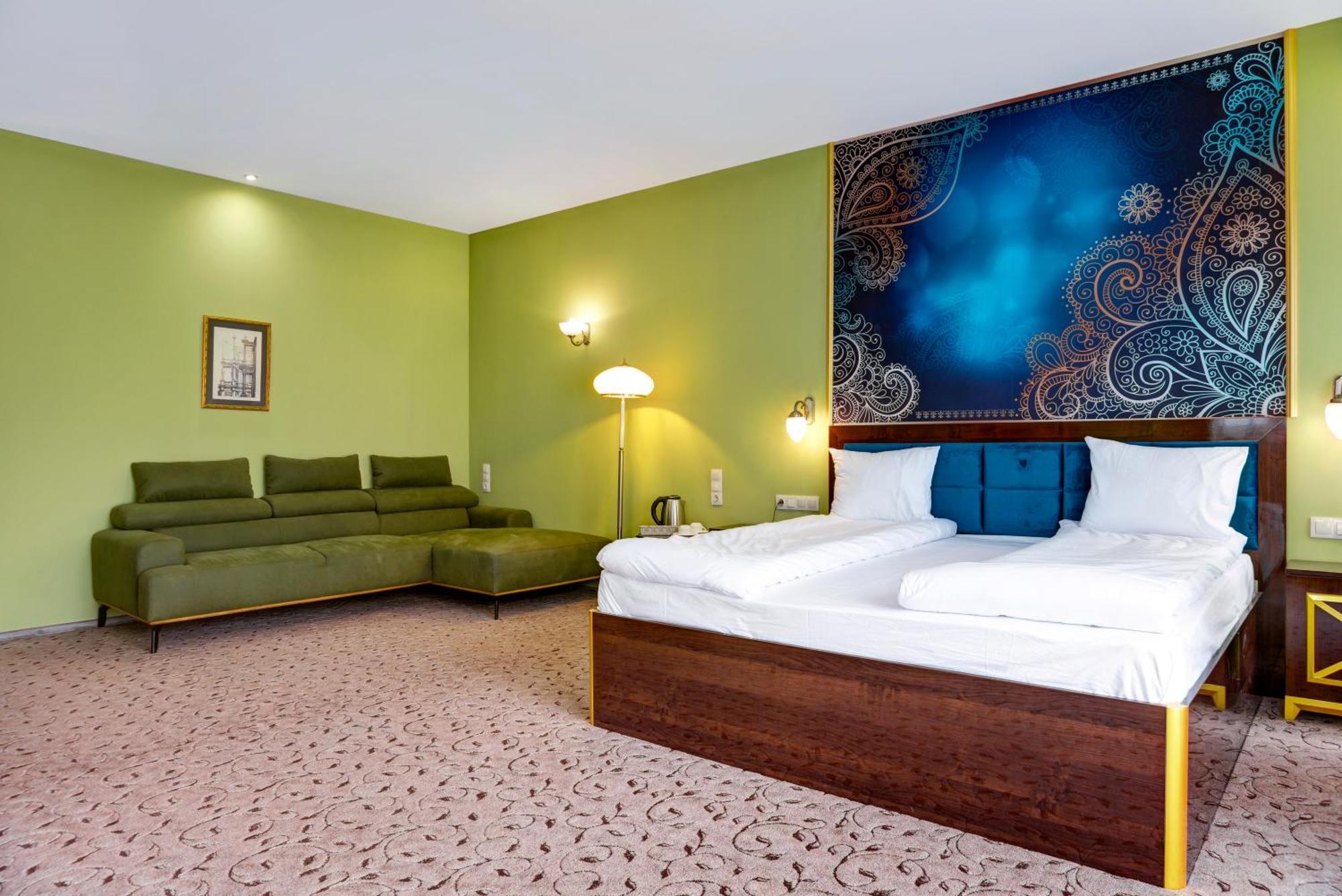 Alchemist Residence Von Goldenburg Belashtitsa Екстер'єр фото