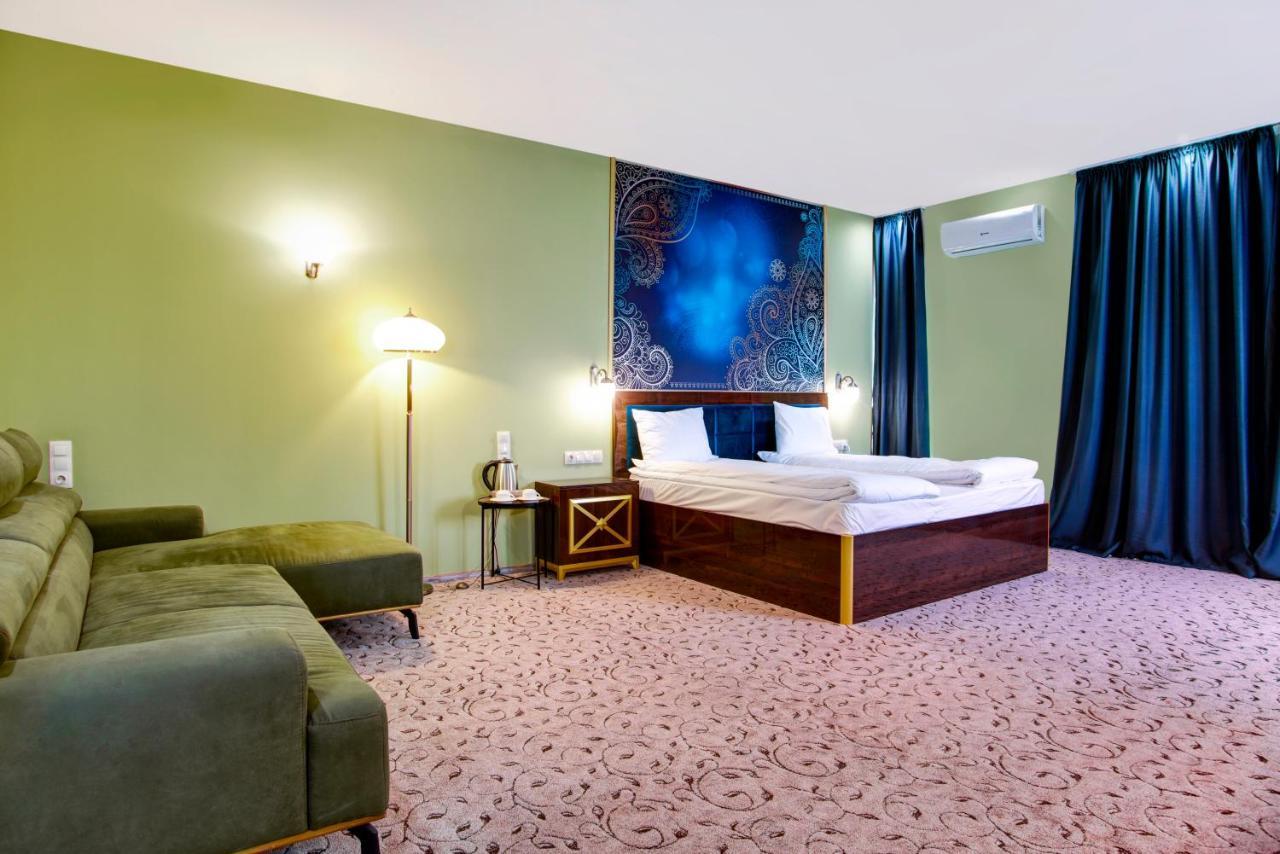 Alchemist Residence Von Goldenburg Belashtitsa Екстер'єр фото