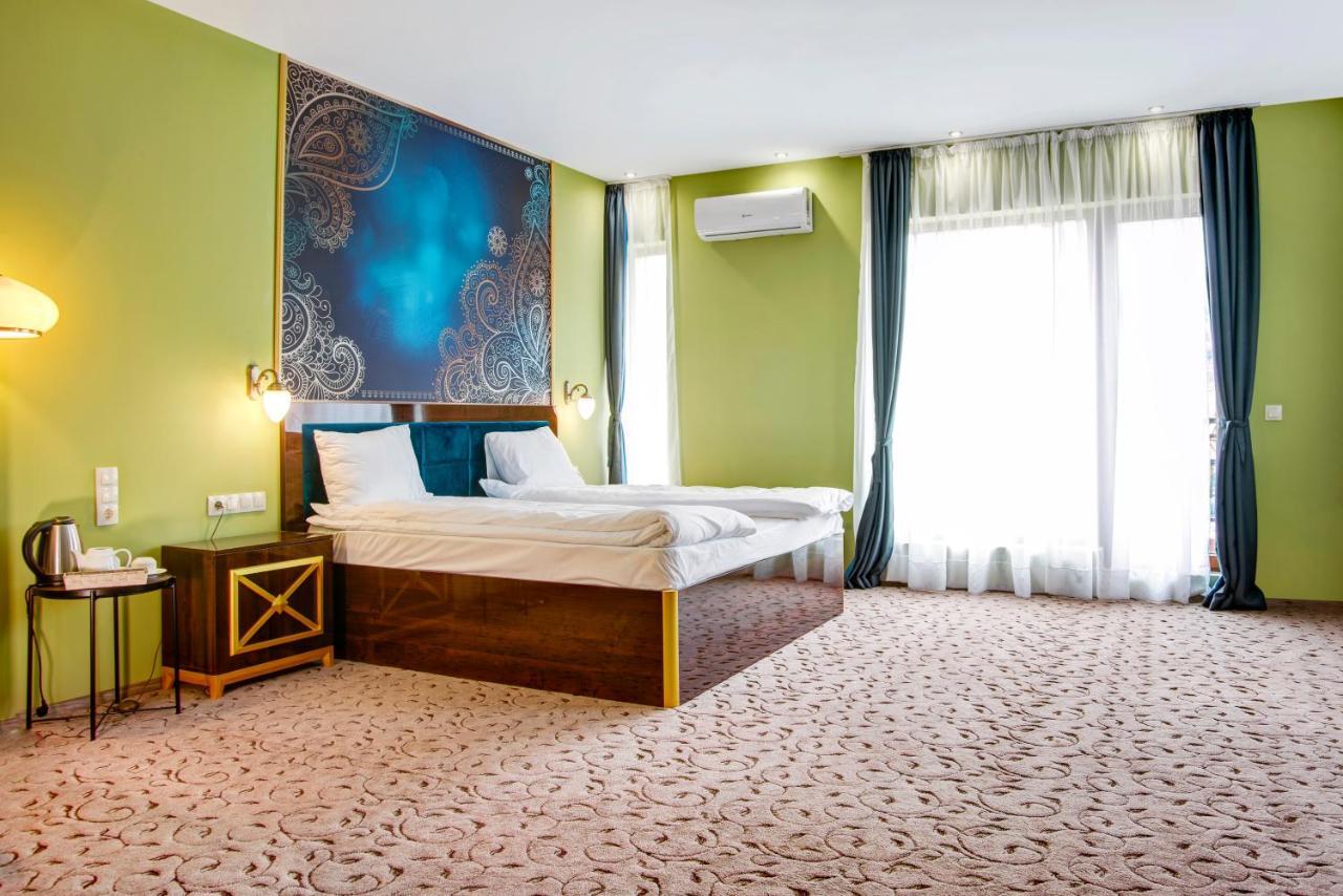 Alchemist Residence Von Goldenburg Belashtitsa Екстер'єр фото