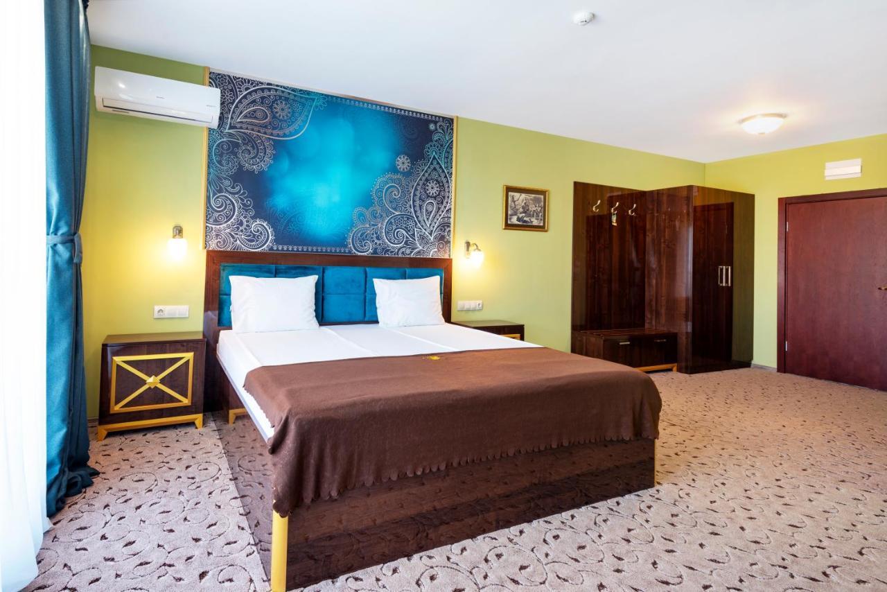 Alchemist Residence Von Goldenburg Belashtitsa Екстер'єр фото