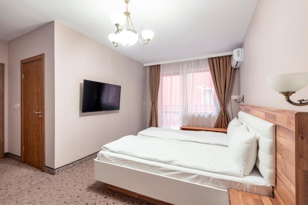 Alchemist Residence Von Goldenburg Belashtitsa Екстер'єр фото