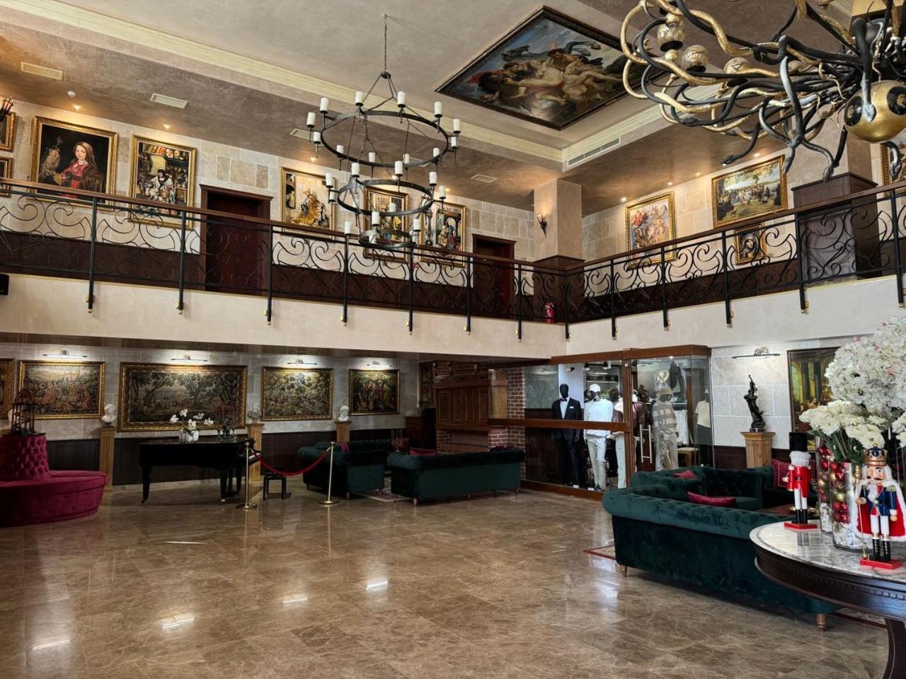 Alchemist Residence Von Goldenburg Belashtitsa Екстер'єр фото