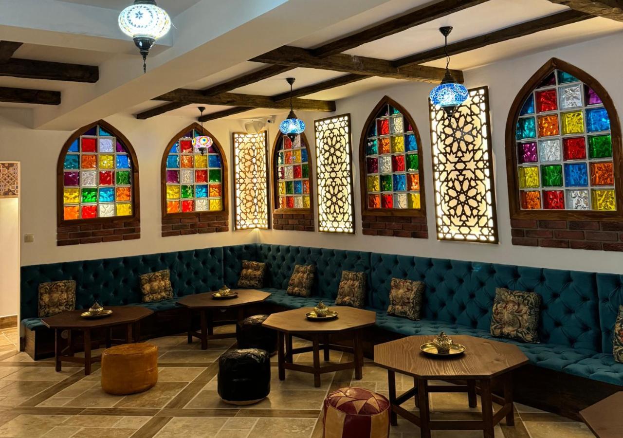 Alchemist Residence Von Goldenburg Belashtitsa Екстер'єр фото