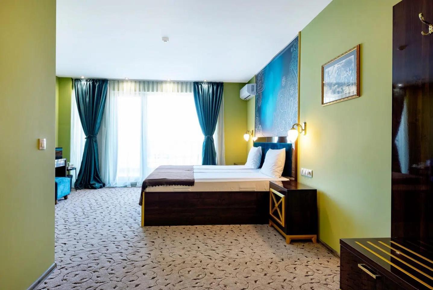 Alchemist Residence Von Goldenburg Belashtitsa Екстер'єр фото